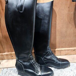 Size 8.5 Women's Derby dressage riding boots